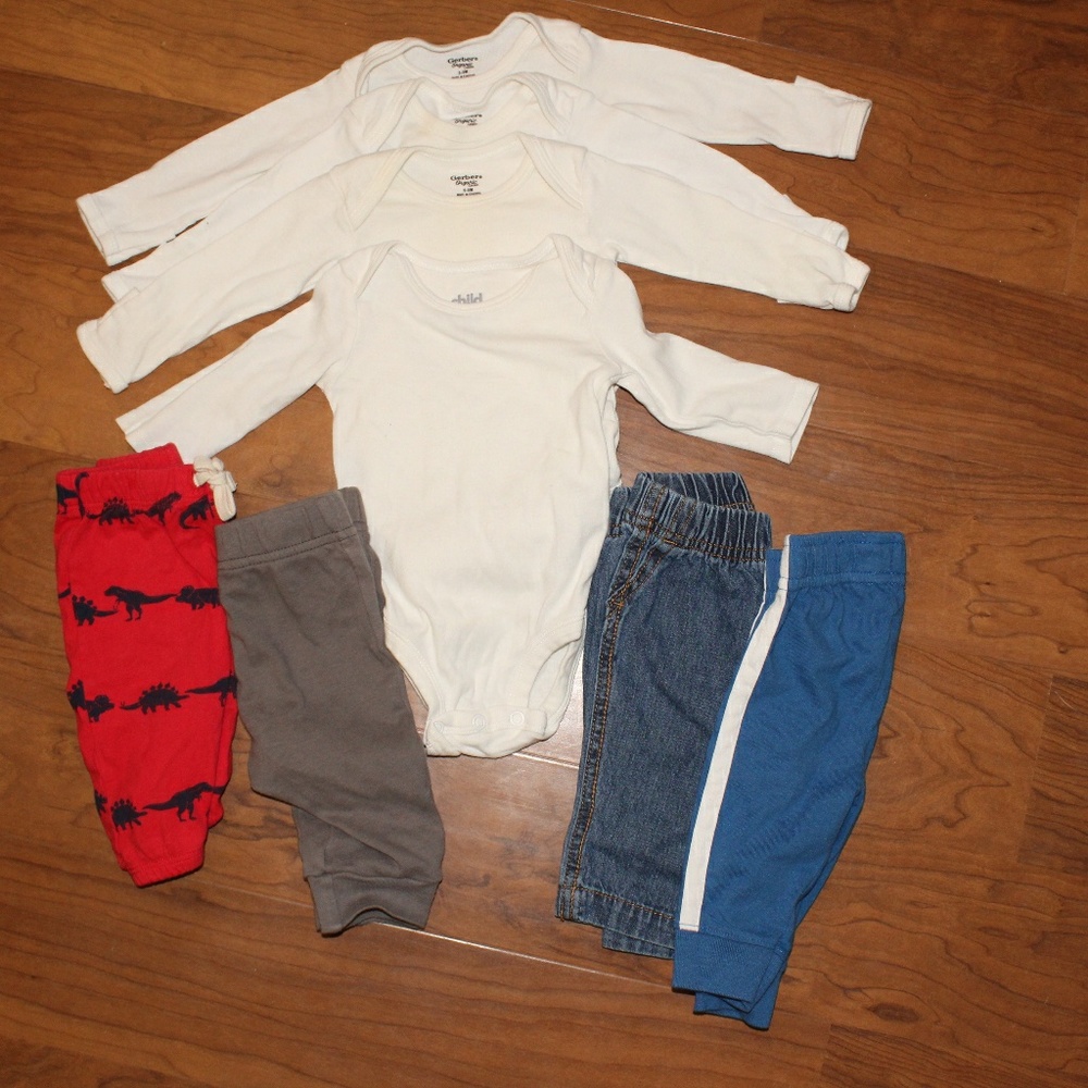 0-3 Month Bundle - Picture 4 of 5